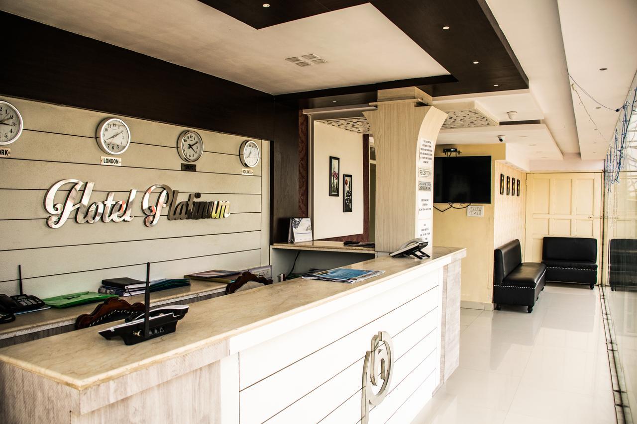 Hotel Platinum Kolkata Bagian luar foto