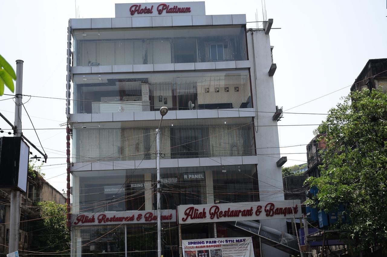 Hotel Platinum Kolkata Bagian luar foto