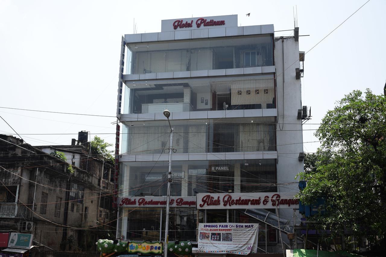 Hotel Platinum Kolkata Bagian luar foto